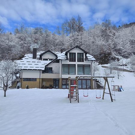 Bed and Breakfast Zlatarska Dolina Nova Varoš Exterior foto
