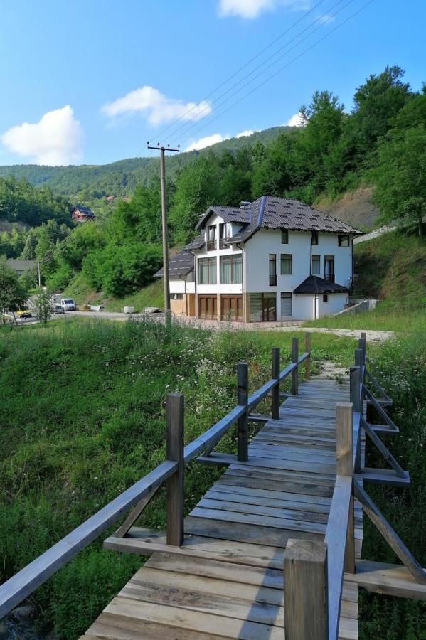 Bed and Breakfast Zlatarska Dolina Nova Varoš Exterior foto